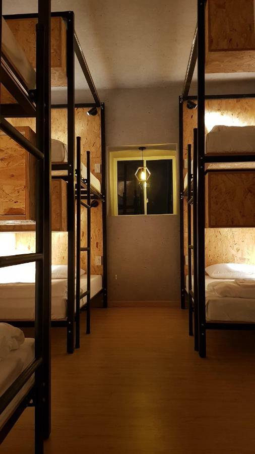 White House Hostel Nha Trang Exterior foto